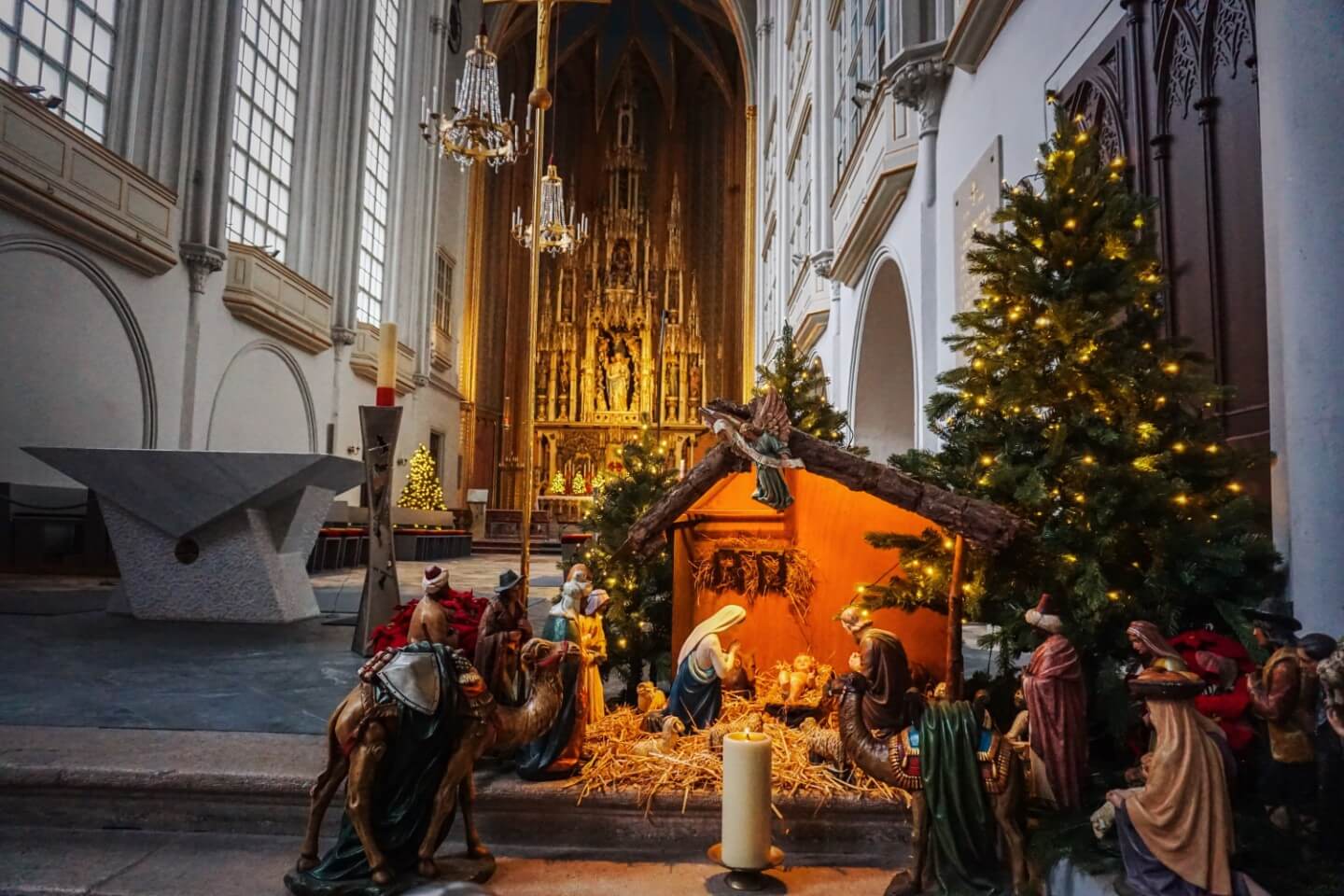 Dreikönigshochamt (Three Kings High Mass, Augustinerkirche, things to do in Vienna in January