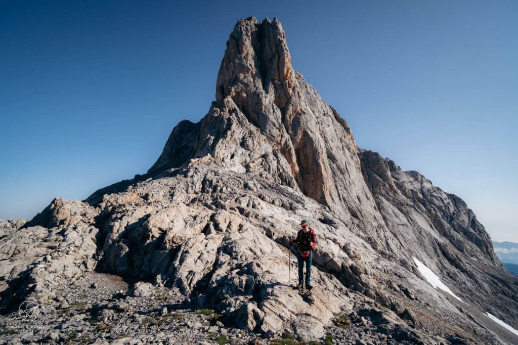 Horcada Arenera saddle, Picos de Europa trek, Spain