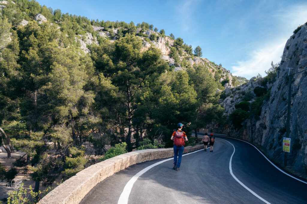 Avenue des Calanques, Cassis, France