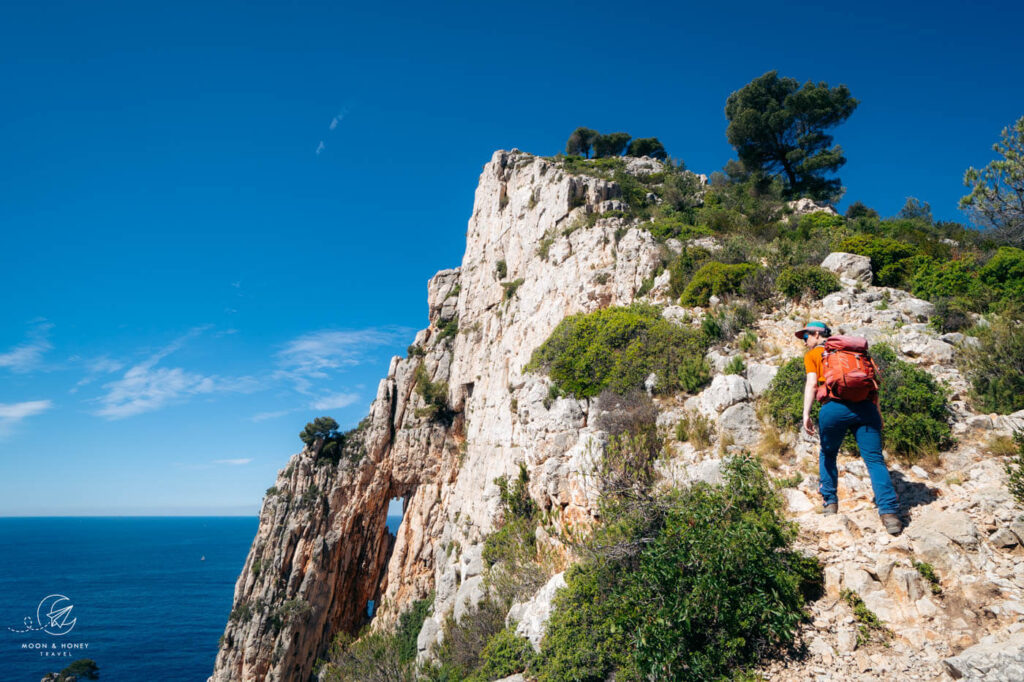 Col de l'Eissadon, Devenson Cliffs Trail, Calanques National Park, France