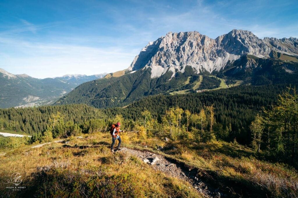 Hinteres Tajatörl Hike, Ehrwald, Österreich