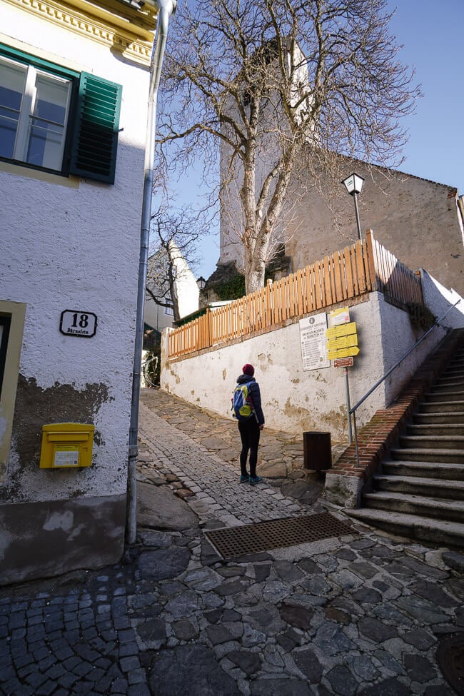 Wegweiser in Dürnstein, Wachau, Österreich