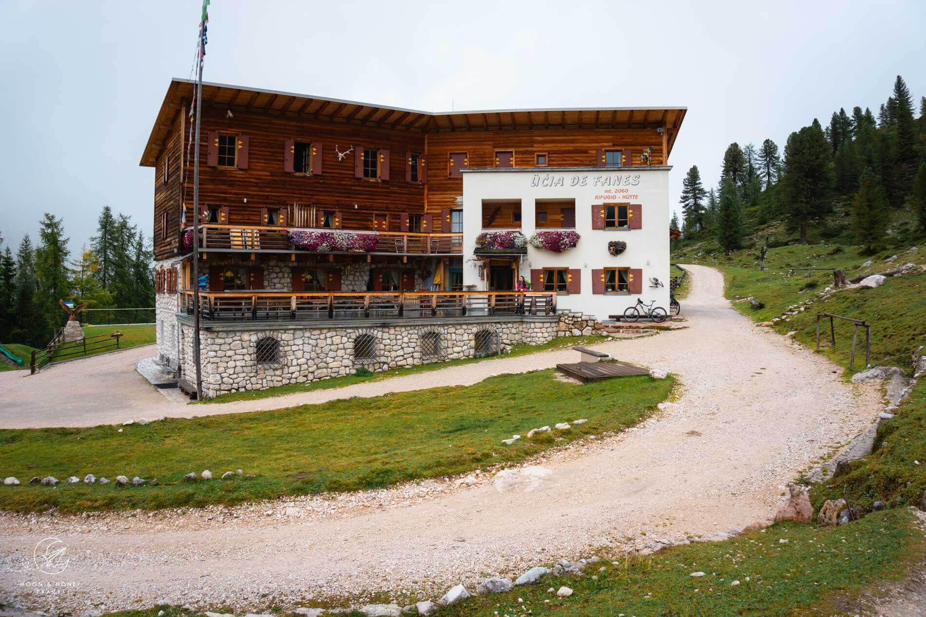 Rifugio Fanes, Alta Via 1 Hiking Trail, Dolomites