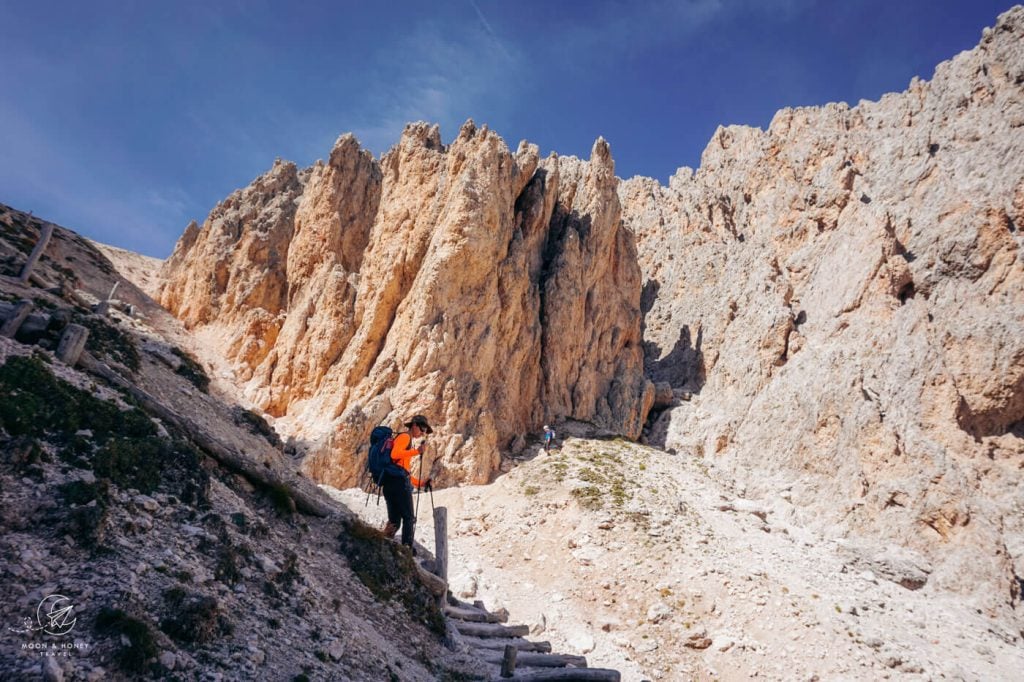 Resciesa to Seceda hiking trail, Dolomites