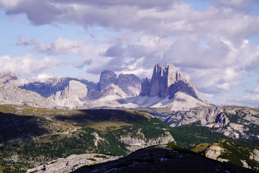 Trail 3 Prags/Braies Dolomites, View of Tre Cime di Lavaredo/Drei Zinnen