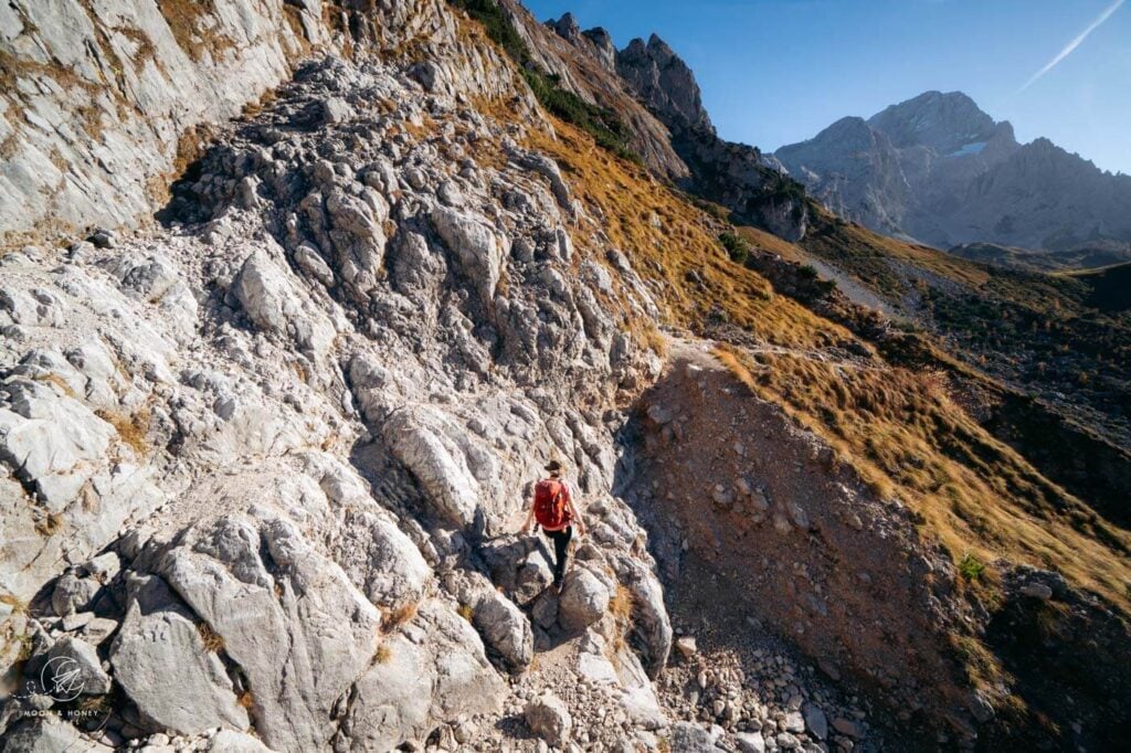 Hofpürglhütte to Rinderfeld graben crossing, Dachstein, Austria