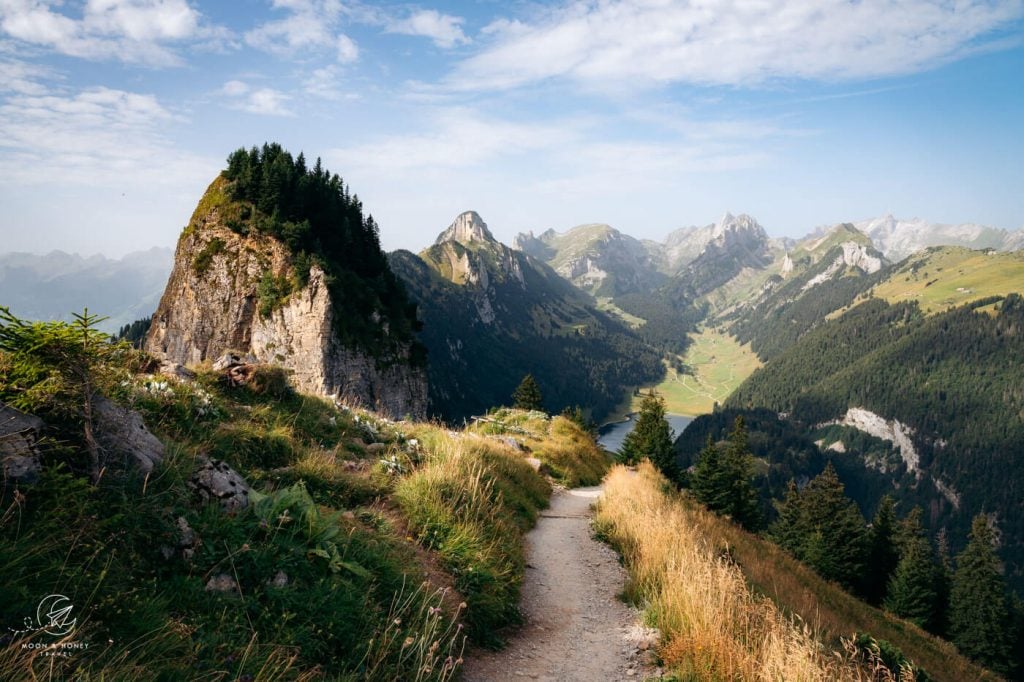 Hoher Kasten to Staubern hiking trail, Alpstein, Switzerland