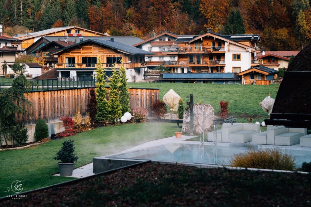 Heated pool, garden, Hotel Auszeit, Pertisau, Austria