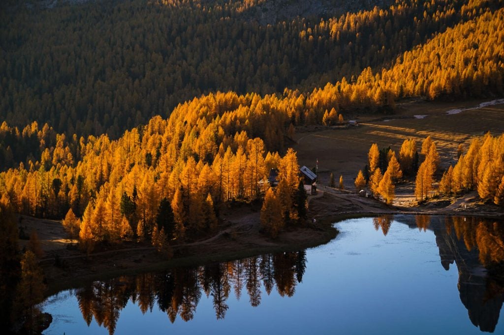 Rifugio Croda da Lago in late October, Dolomites