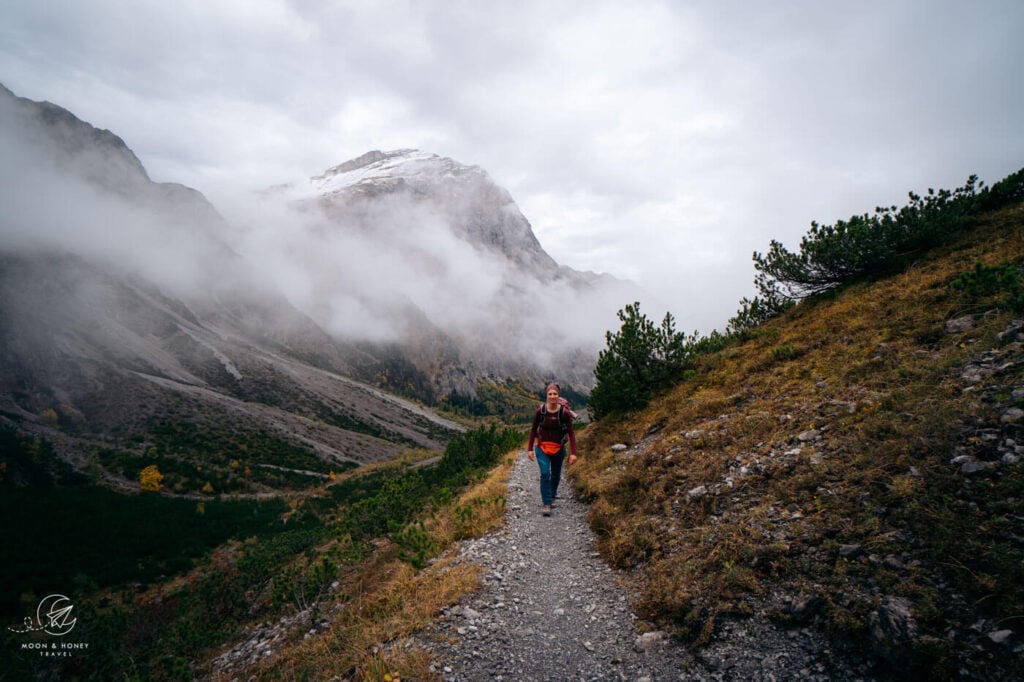 Gramaialm to Lamsenjoch hut, Karwendel Mountains, Austria