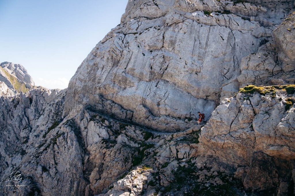 Lisengrat ledge trail, Alpstein, Switzerland 