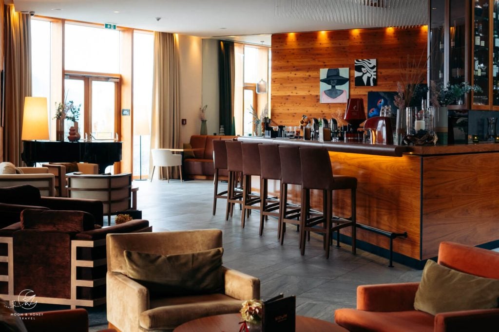 Nidum Casual Luxury Hotel bar and lounge, Tyrol, Austria