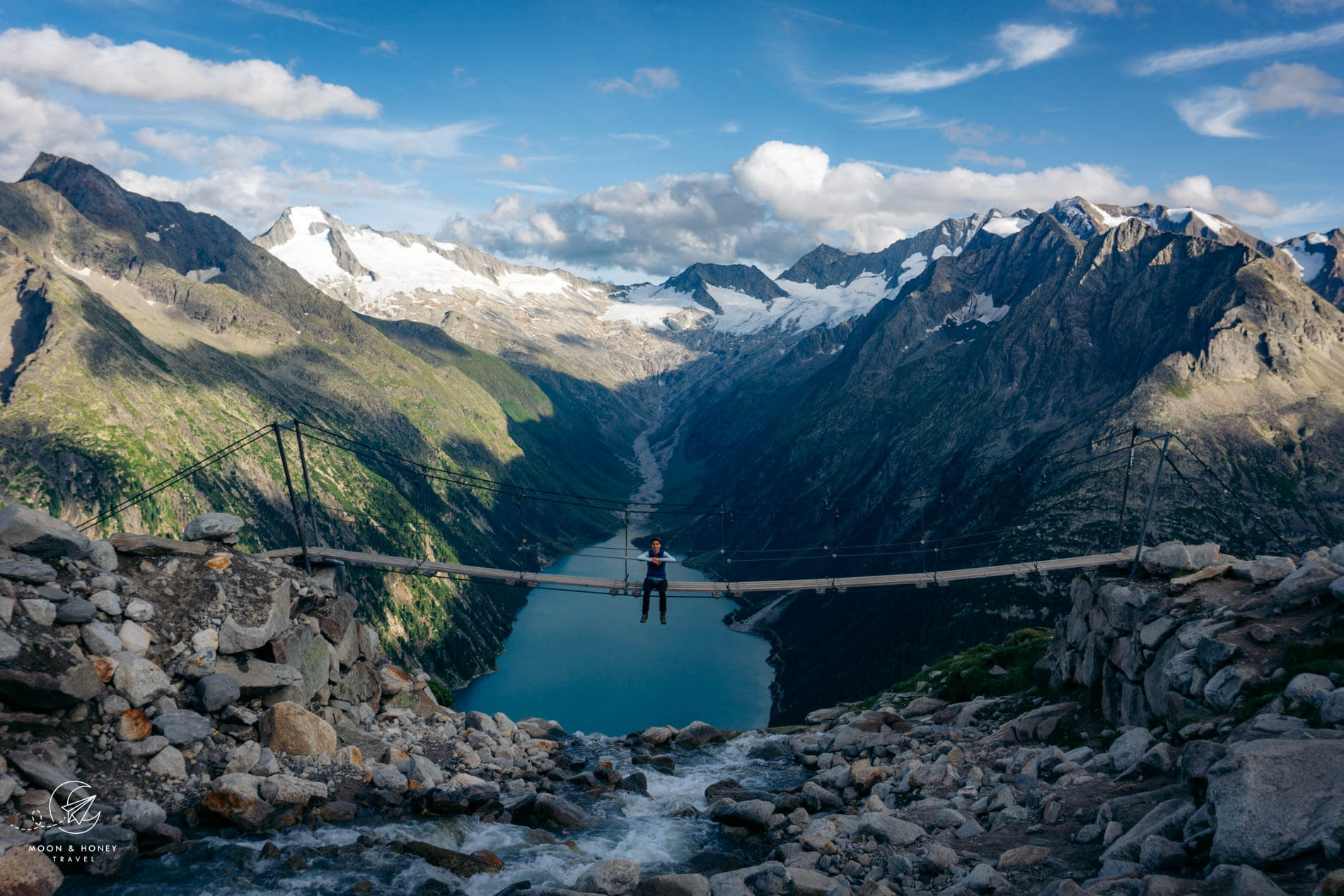 Olpererhütte suspension bridge, Zillertal Alps, Austria