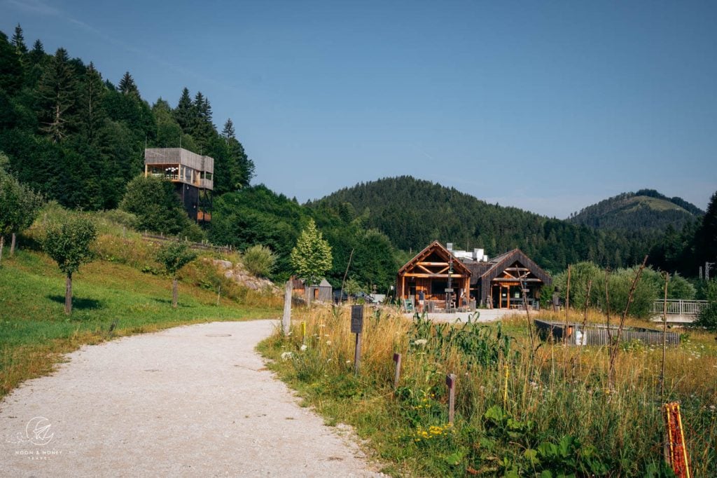 Ötscher-Basis Nature Park Center, Ötschergräben trailhead, Austria