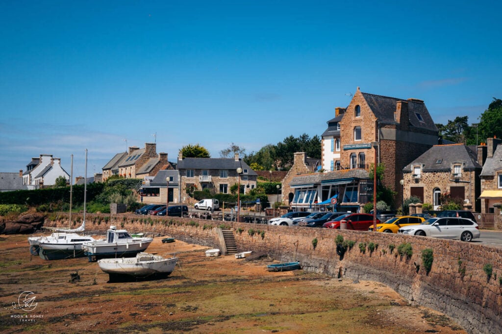 Port de Ploumanac'h, Rosa Granitküste, Bretagne, Frankreich