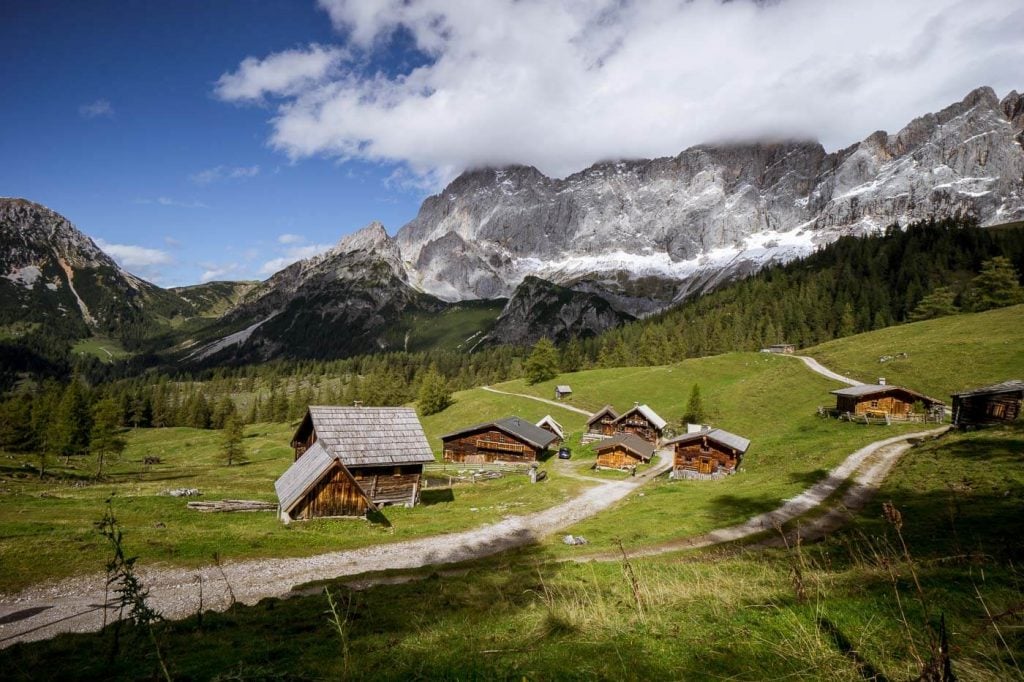 Neustattalm, Dachstein Mountains, 5 Huts Trail