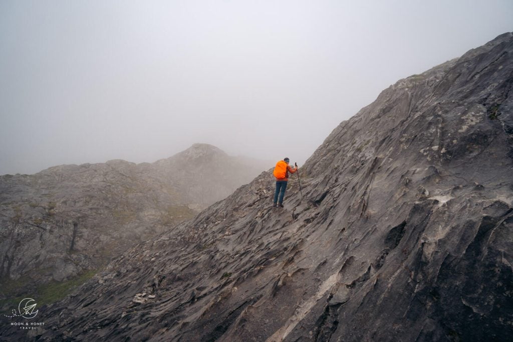 Refugio Jou de los Cabrones trek, Picos de Europa, Spain