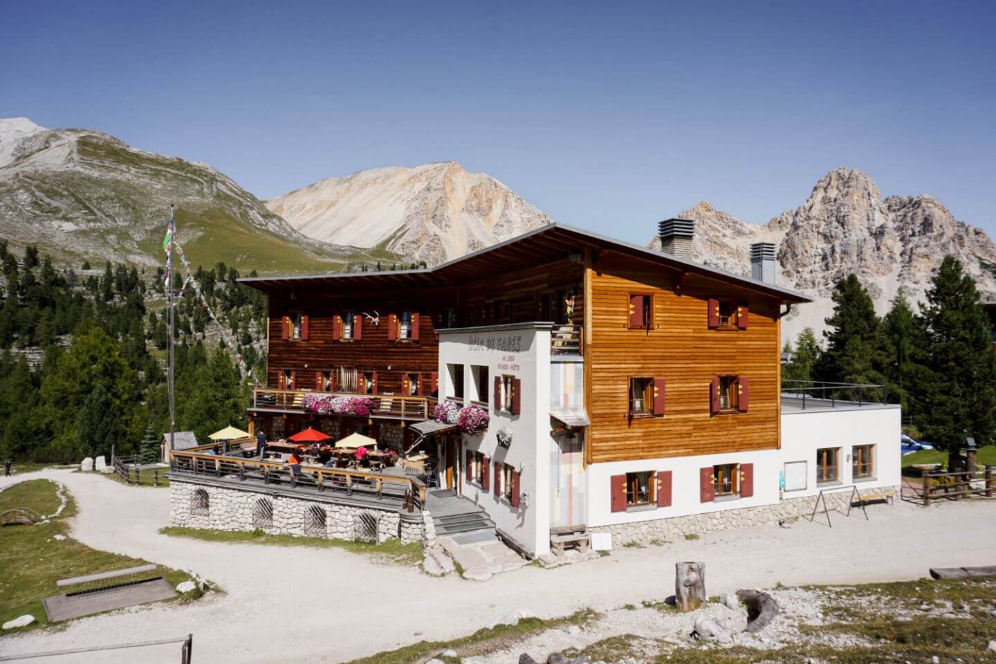 Rifugio Fanes, Trail 11, Dolomites