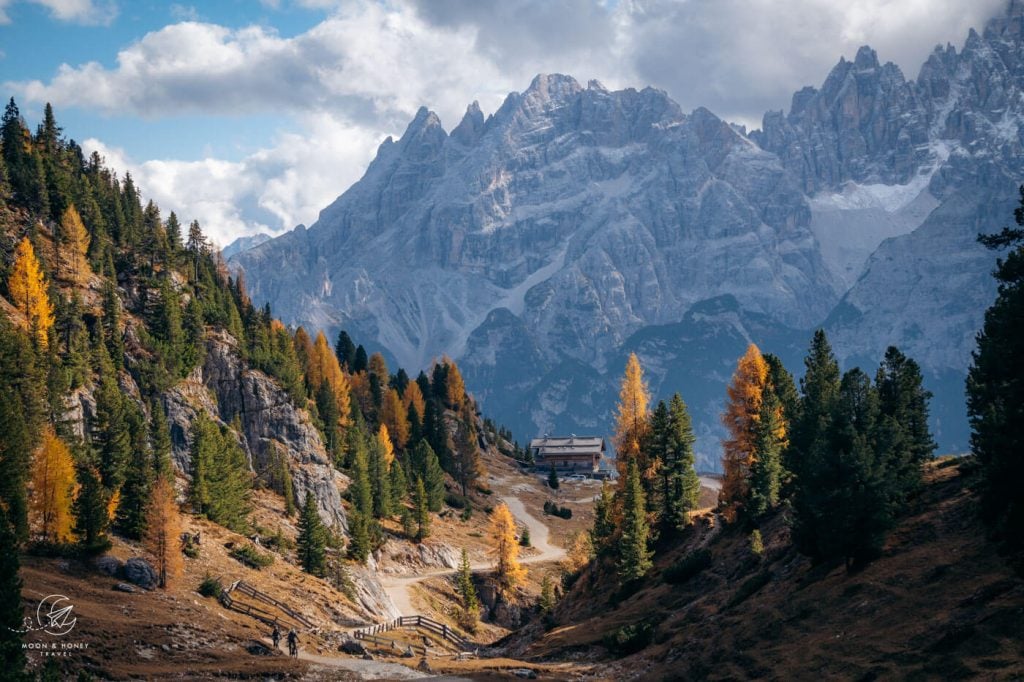 Rifugio Vallandro in October, Dolomites