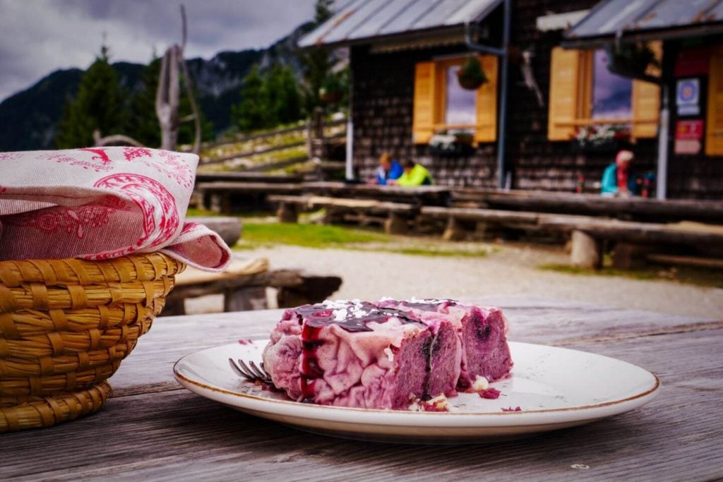 Štruklji Borovničevi, Dom Na Kofcah, Kofce Mountain Hut, Karawanks