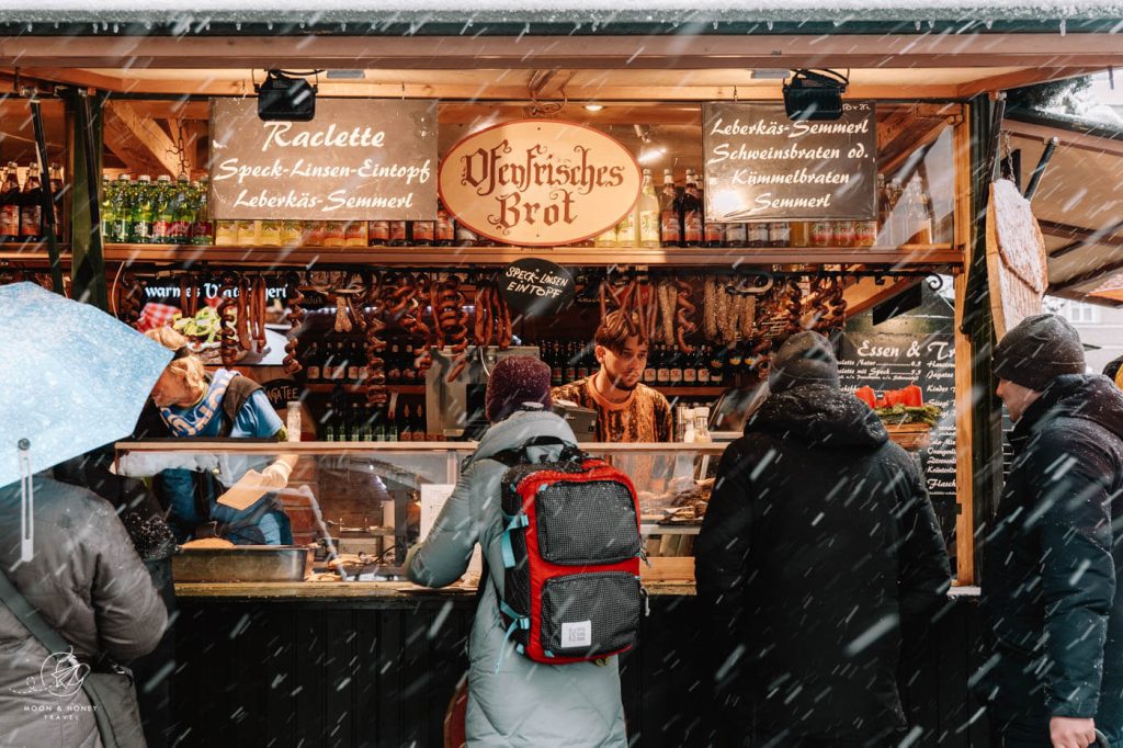 Salzburger Christkindlmarkt, Mulled Cider and Raclette, Salzburg, Austria