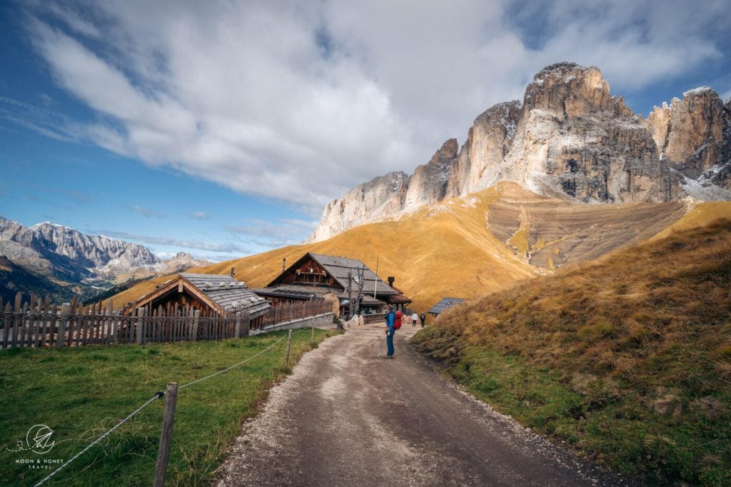 Rifugio Friedrich August, Langkofel hiking trail, Dolomites