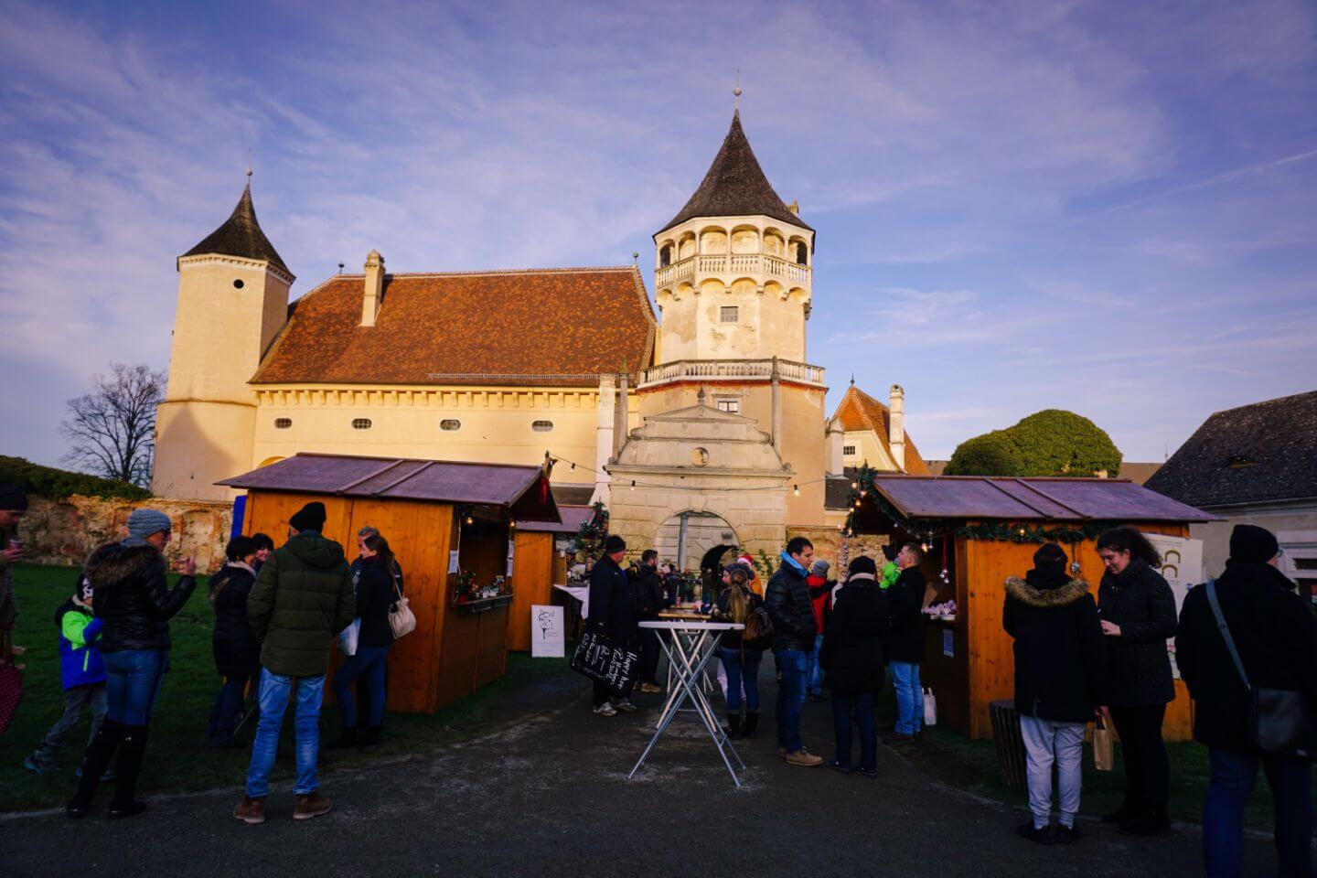 Schloss Rosenburg - December Day Trip from Vienna