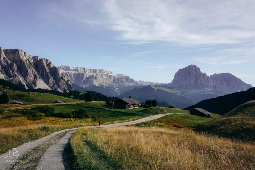 Seceda to Col Raiser hiking trail, Dolomites