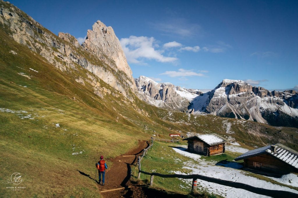 Forcella Pana to Pieralongia Hiking Trail, Seceda, Dolomites