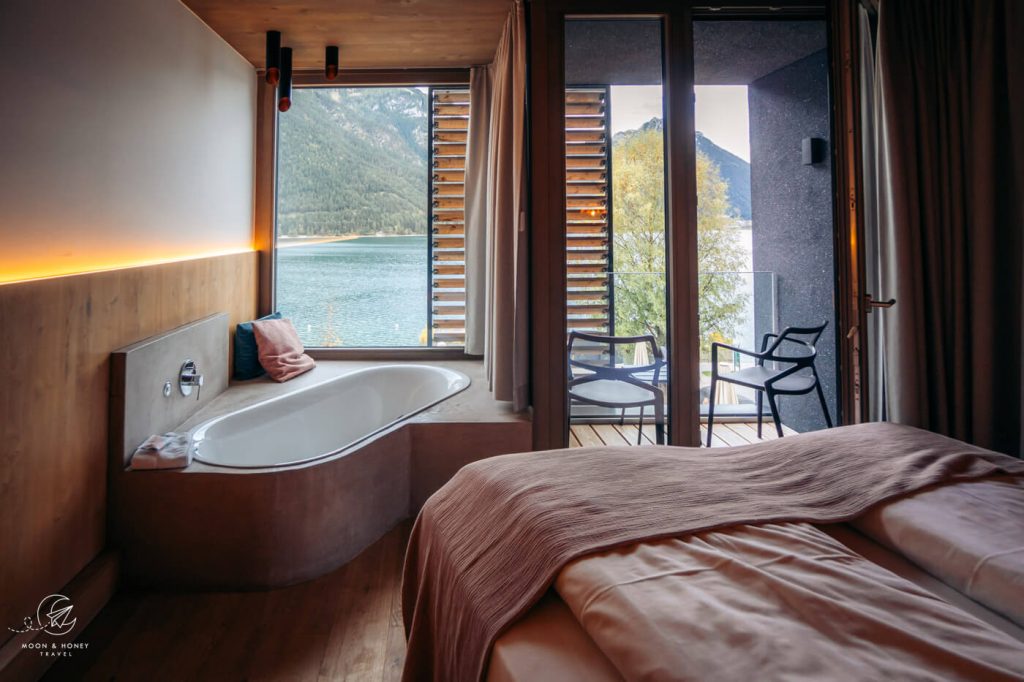 Seehotel Einwaller Lake View Room, Pertisau, Achen Lake, Tyrol, Austria