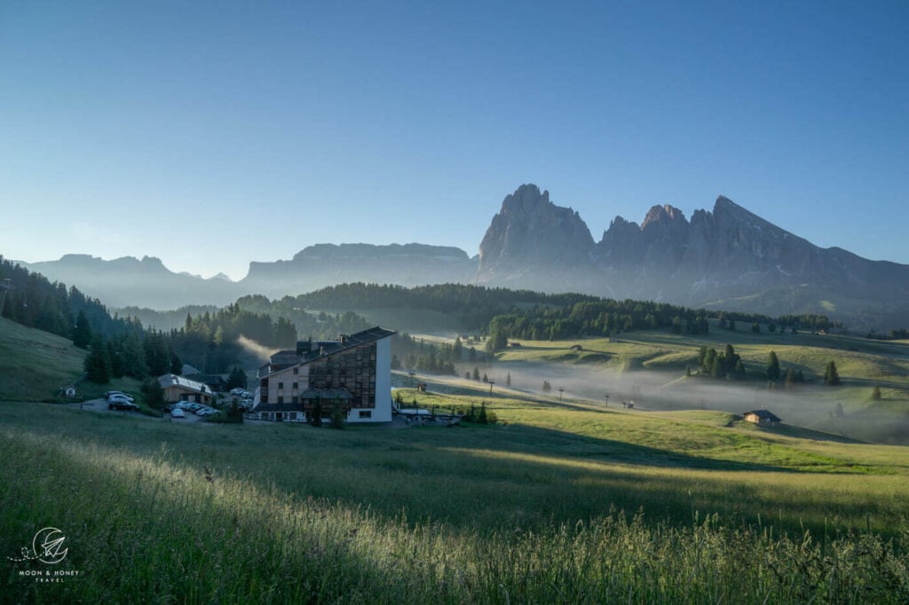 Sporthotel Sonne, Alpe di Siusi Seiser Alm Hotel, Dolomites