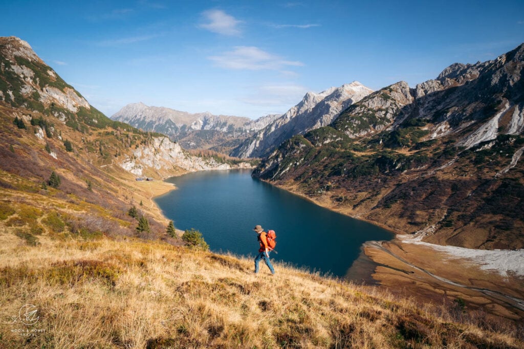 Lake Tappenkarsee hiking trail, Austria