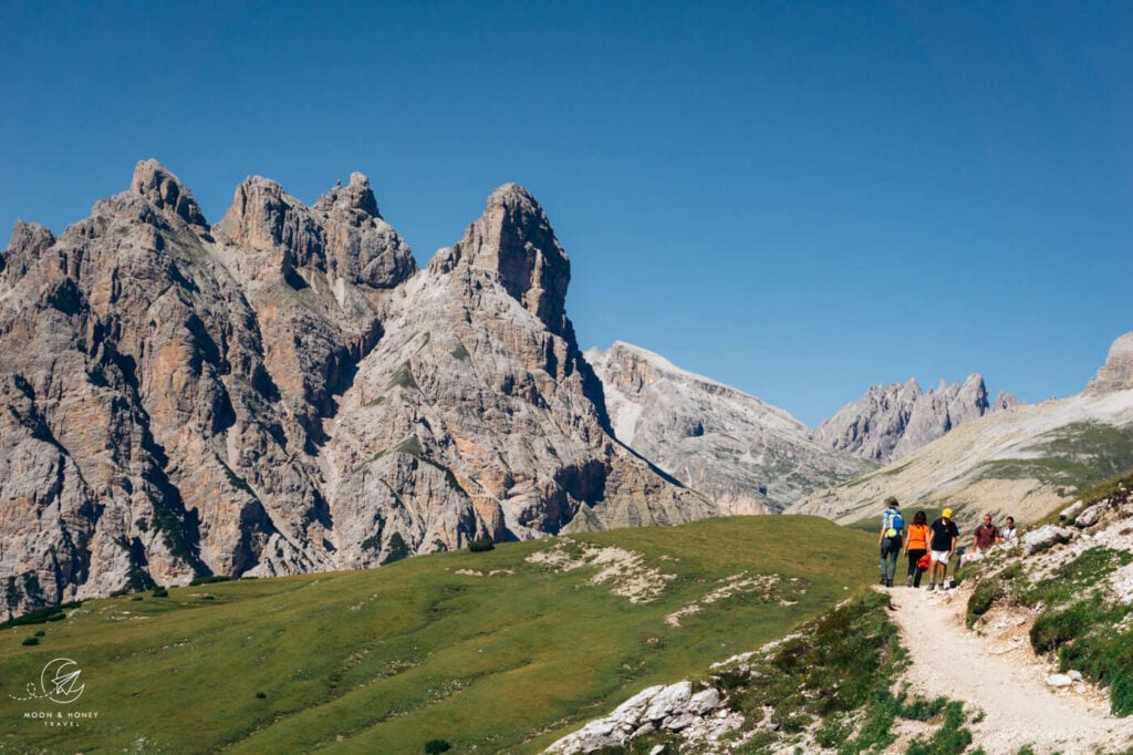 Rifugio Auronzo - Forcella del Col de Mezzo hiking trail, Tre Cime di Lavaredo hike, Dolomites