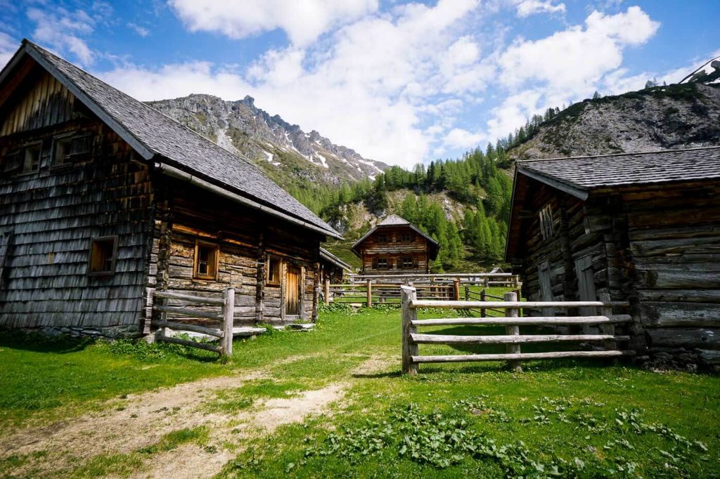 Ursprungalm Wooden Cottages, Schladming, Austria