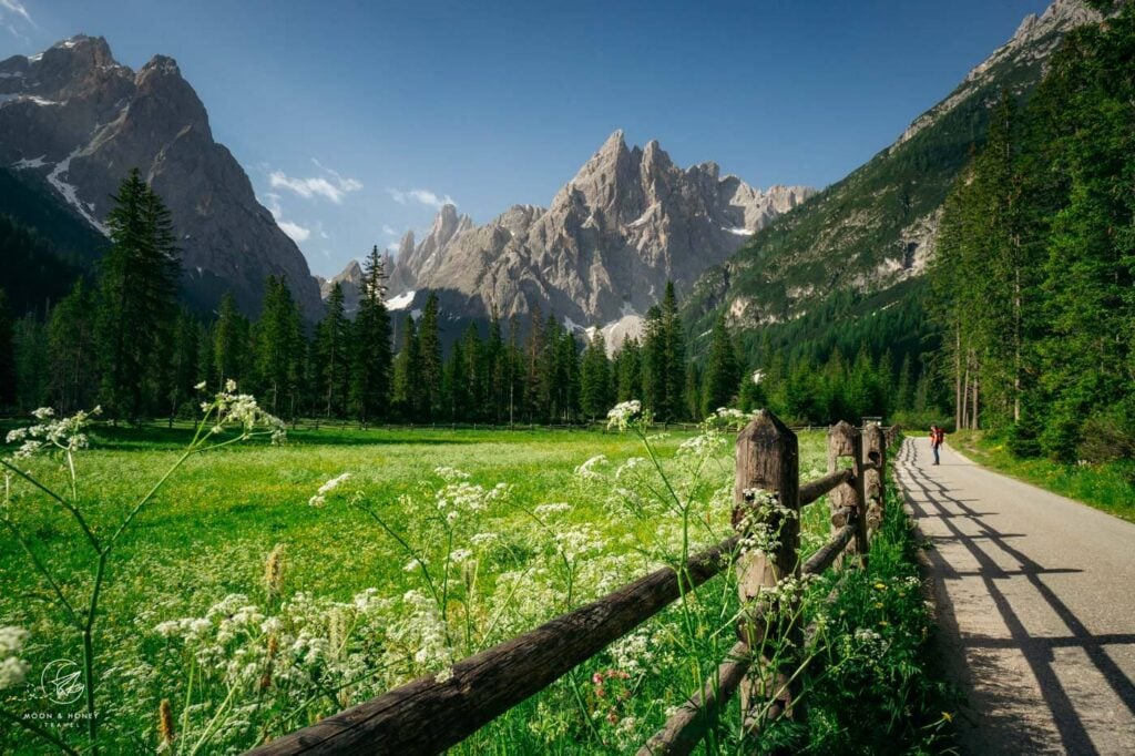 Val Fiscalina / Fischleintal hiking trail, Dolomites, Italy