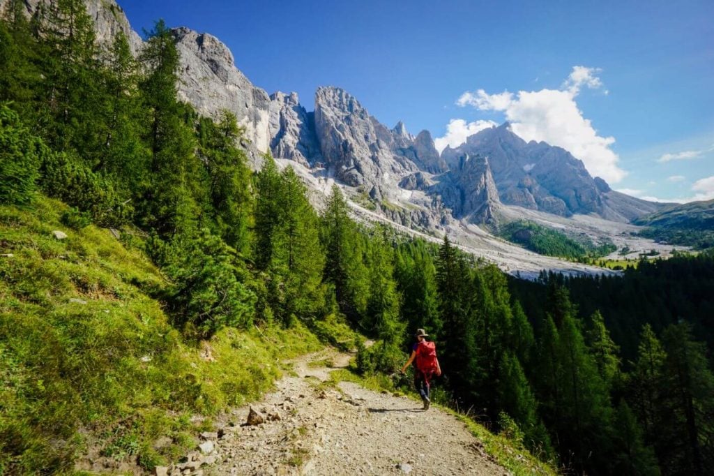 Descent to Malga Venegiota