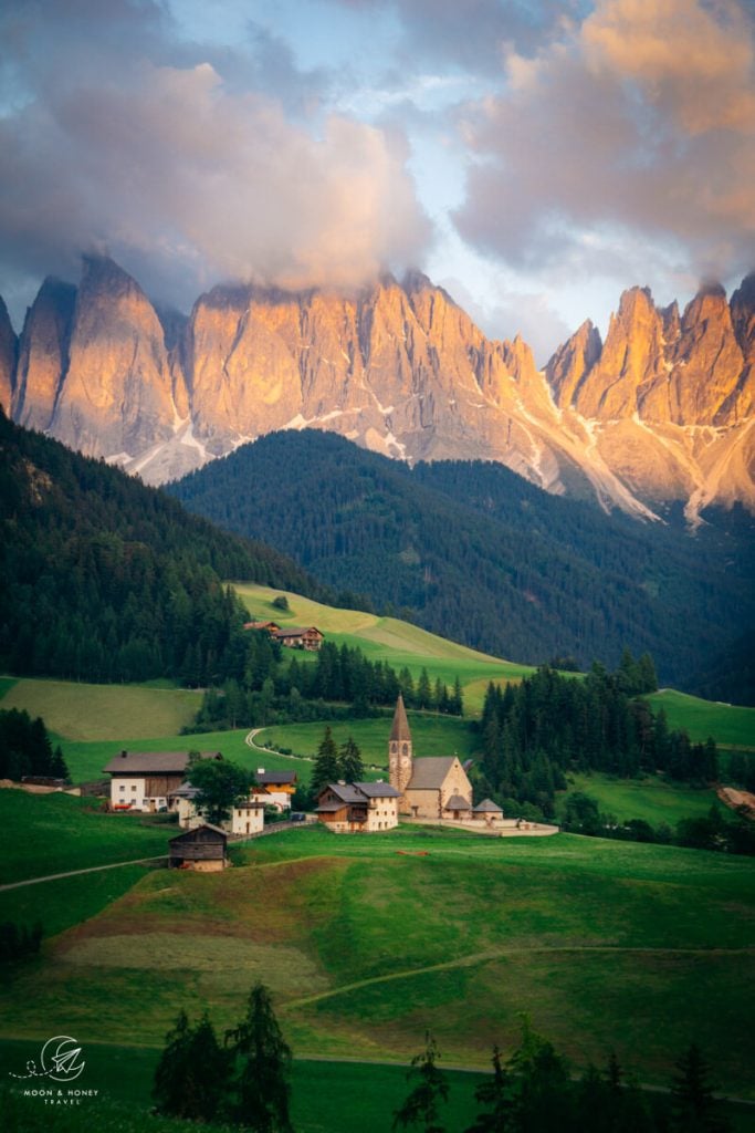 Santa Maddalena Panorama Trail, Val di Funes, South Tyrol, Dolomites, Italy